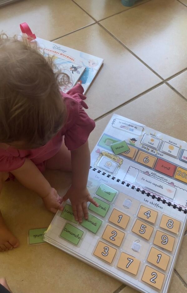 le premier calendrier des pitchounous — calendrier éducatif scratch personnalisé